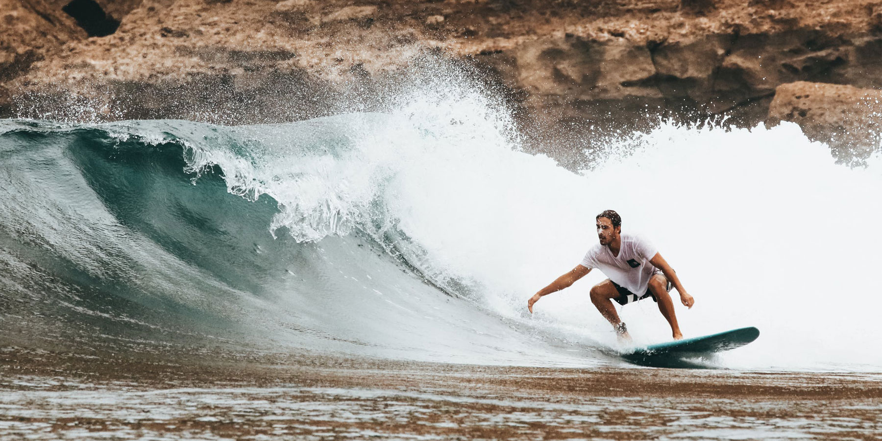Quelle crème solaire choisir pour surfer ?