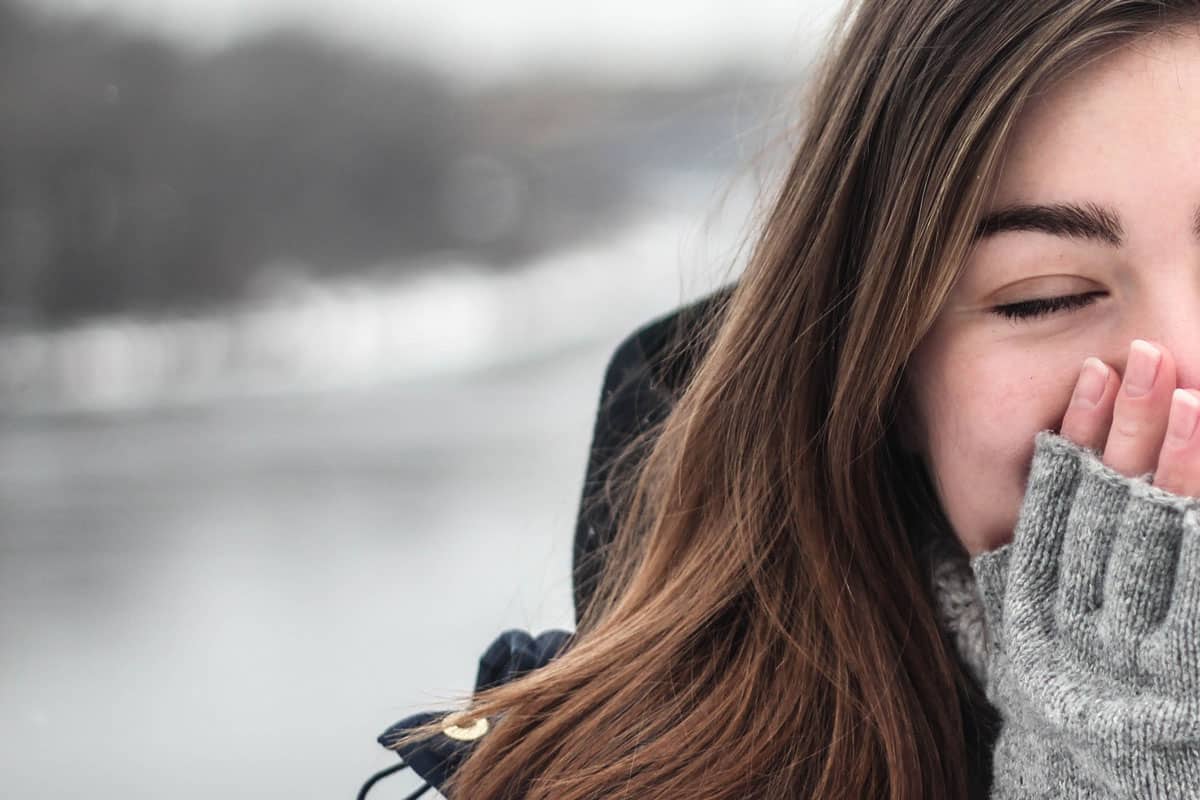 Why Does the Skin Dry Out in the Winter?