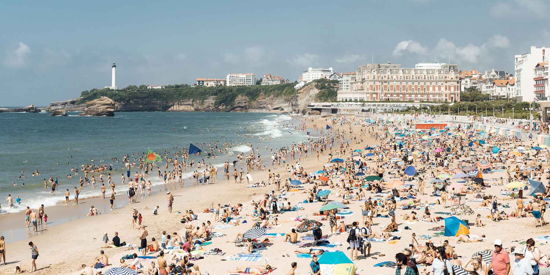 Comment prendre soin de sa peau après une journée de plage ?