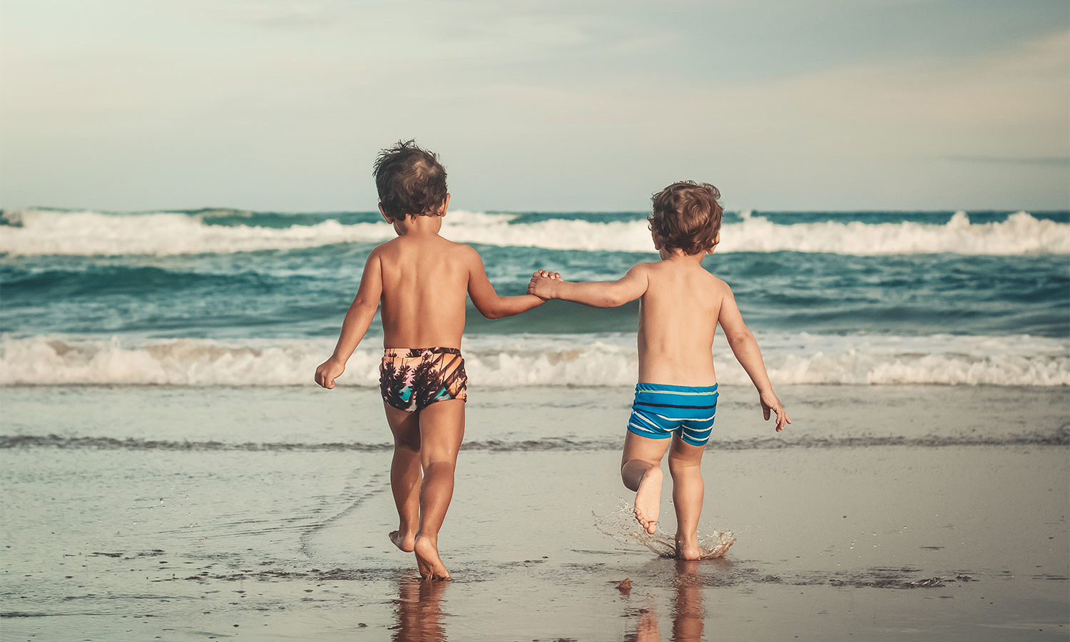 3 choses à regarder avant de choisir sa crème solaire enfant