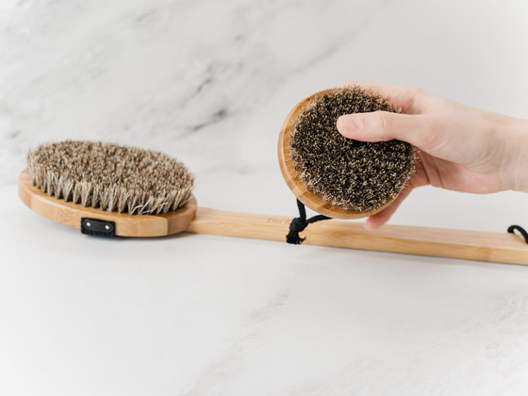 différentes brosses de massage