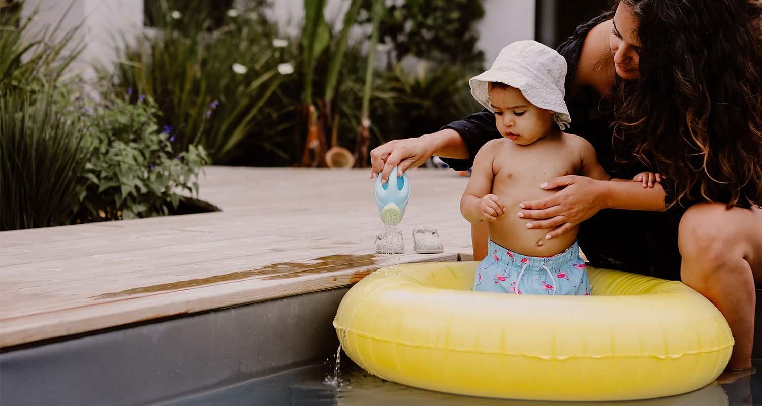 Wie schützt man Babys vor der Sonne?