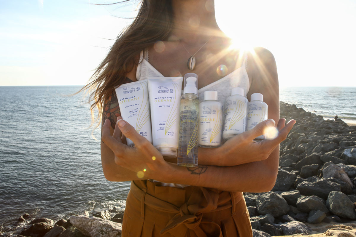 About this care Pack Huile Sèche certifiée Bio + Gommage 30 ml Offert
